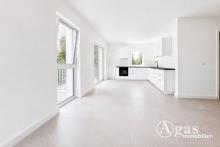 Erstbezug! Helle 3-Zimmer-Wohnung mit Südbalkon, EBK, Aufzug und PKW-Stellplatz Wohnung mieten 15345 Altlandsberg Bild klein