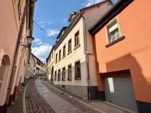 EUPORA® Immobilien: Mehrfamilienhaus mit Innenhof im Zentrum von Kirchheimbolanden. Haus kaufen 67292 Kirchheimbolanden Bild klein