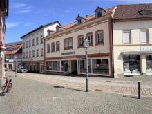 EUPORA® Immobilien : -RESERVIERT- Gepflegtes Wohn- /Geschäftshaus in der Altstadt Kirchheimbolanden. Haus kaufen 67292 Kirchheimbolanden Bild klein