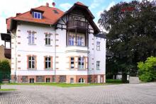 EXTRAVAGANTE, UNVERMIETETE 4-RWG M. HOCHW. AUSTATTUNG, 4 BK, TAGESLICHTBAD U. G.-WC IN MARKKLEEBERG Wohnung kaufen 04416 Markkleeberg Bild klein