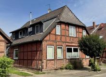 Fachwerk mit Charakter 3 Wohnungen 1.343 m² Gartenglück Haus kaufen 29693 Ahlden (Aller) Bild klein