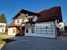 Familienensemble mit Perspektive - saniertes Einfamilienhaus, Hinterhaus, Doppelgarage & großer Garten Haus kaufen 98574 Schmalkalden Bild klein