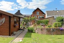 FAMILIENHAUS MIT STIL UND SUBSTANZ: ... MEHR PLATZ ... MEHR ZUHAUSE ... MEHR WOHNGEFÜHL Haus kaufen 52441 Linnich Bild klein