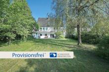 Freistehendes Familiendomizil mit viel Platz und zwei Garagen in Ratingen-Homberg Haus kaufen 40882 Ratingen Bild klein