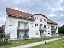 Frisch renoviert! 2-Raumwhg. mit Balkon, TG-Stpl. (duplex, saniert), Neubau 1997! Leerstand! Wohnung kaufen 08371 Glauchau Bild klein