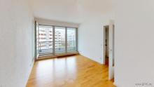 für 2 Jahre ab Oktober: zentrale 2 Zimmer, Balkon im 6. OG, möbliert möglich Wohnung mieten 10117 Berlin Bild klein