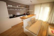 Für Expats: Sehr elegantes, möbliertes und voll ausgestattetes Appartement Wohnung mieten 81827 München Bild klein