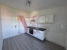 Gemütliche 2 - Zimmer Dachgeschosswohnung Wohnung mieten 26382 Wilhelmshaven Bild klein