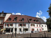 Gemütliche 2 ZKB Erdgeschosswohnung direkt am St. Arnualer Markt Wohnung kaufen 66119 Saarbrücken Bild klein