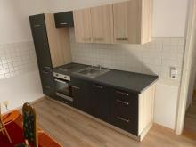 Gemütliche 3-Zimmer mit EBK, Wannenbad und Laminat in zentraler Lage Wohnung mieten 09111 Chemnitz Bild klein