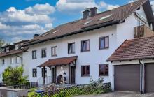 gemütliche Dachgeschoss-Wohnung in Emmering Wohnung mieten 82275 Emmering Bild klein