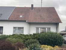 gemütliche Doppelhaushälfte in guter Wohnlage Haus kaufen 66773 Schwalbach Bild klein