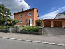 Gemütliches Zuhause in beliebter Wohngegend mit großem Garten und zwei Garagen Haus kaufen 72116 Mössingen Bild klein