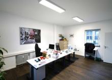 Gepflegte Bürofläche (ca. 64 m²) im Erdgeschoss mit drei Räumen in Rtg.-West Gewerbe mieten 40878 Ratingen Bild klein