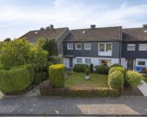 Geräumiges Ein-/Zweifamilienhaus mit Garage in Ratingen-Breitscheid Haus kaufen 40885 Ratingen Bild klein