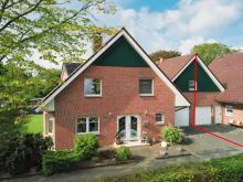 Große Doppelhaushälfte mit Garage in zentraler Lage von Neuenhaus. Haus kaufen 49828 Neuenhaus Bild klein