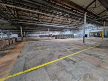 Große Industrie- und Lagerhalle mit Kranbahn (Teilvermietung, auch auf Zeit, möglich) Gewerbe mieten 66538 Neunkirchen Bild klein
