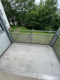 Großzügige 2-Zimmer mit neuem Laminat, Wannenbad & Balkon in ruhiger Lage! Wohnung mieten 09126 Chemnitz Bild klein