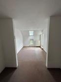 Großzügige 2,5-Zimmer mit Balkon Tageslichtbad und Wanne in guter Lage! Wohnung mieten 09212 Limbach-Oberfrohna Bild klein