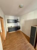 Großzügige Hinterhaus 2-Zimmer mit Laminat, EBK und Wannenbad in uninaher Lage! Wohnung mieten 09111 Chemnitz Bild klein