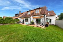 Großzügige Immobilie mit 2 Wohnungen - Erweiterungspotenzial - PV-Anlage ruhige Lage von Großostheim Haus kaufen 63762 Großostheim Bild klein