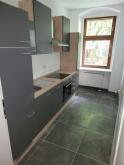 Großzügige und neu renovierte 2-Zimmer mit EBK & Laminat im Zentrum! Wohnung mieten 09111 Chemnitz Bild klein