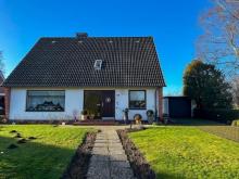 Großzügiges Einfamilienhaus in ruhiger Lage mit Wiesenblick in Tellingstedt zu verkaufen Haus kaufen 25782 Tellingstedt Bild klein