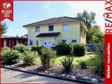 Großzügiges Einfamilienhaus mit Nebengebäuden und großem Innenhof - Ideal für Familie und Hobby! Haus kaufen 26683 Saterland Bild klein