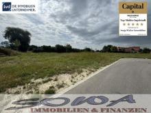 Gut geschnittenes Baugrundstück ohne Bauzwang in Neuburg Heinrichsheim - Ein Objekt von Ihrem Immobilienpartner SOWA Immobilien und Finanzen Grundstück kaufen 86633 Neuburg an der Donau Bild klein