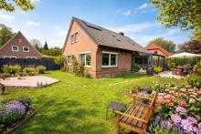 Haus mit Einliegerwohnung, EBK, Sommergarten und Garage! Haus kaufen 26506 Norden Bild klein