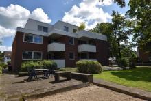 Helle Eigentumswohnung in kleiner WEG mit Balkon und Garage Wohnung kaufen 28355 Bremen Bild klein
