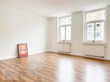 ***HELLE, MÖBLIETRE 1-ZIMMER-WOHNUNG MIT TERASSE*** und Gartenanteil und moderner Ausstattung in ruhiger Lage ab 12/25 zu vermieten Wohnung mieten 01558 Großenhain Bild klein