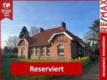 * Historische Denkmalgeschützte Doppelhaushälfte (links) in Wymeer, Ostfriesland * Komplett saniert 2022 * Haus kaufen 26831 Bunde Bild klein