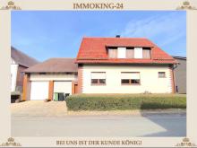 ++ HOCHWERTIGES EINFAMILIENHAUS INKL. SCHEUNE UND AUSBAUPOTENTIAL IN GUTER LAGE! ++ Haus kaufen 34479 Breuna Bild klein