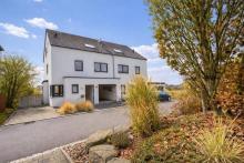 Holzgerlingen DHH - attached single family house! Available in June Haus 71088 Holzgerlingen Bild klein