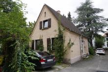 Hübsches, kleines Häuschen in ruhiger, grüner Innenstadtlage in Reutlingen gegen Höchstgebot! Haus kaufen 72764 Reutlingen Bild klein