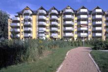 In Halle Weingärten, gemütliche 2. Zimmerwohnung mit Terrasse, Wannenbad im Untergeschoss Wohnung mieten 06110 Halle (Saale) Bild klein