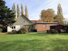 individuelles Wohnhaus mit unverbautem Fernblick Haus kaufen 31749 Auetal Bild klein