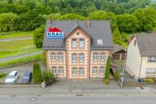 ++ KRAG Immobilien ++ Familienfreundlich wohnen mit viel Platz auf drei Etagen | Breidenbach-Kerngemeinde Haus kaufen 35236 Breidenbach Bild klein