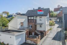 ++ KRAG Immobilien ++ Kleines Familienhaus mit Sanierungsspielraum ++ Haus kaufen 35232 Dautphetal Bild klein