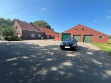 Landhaus mit 2 Wohnungen, Scheune, 2 Schuppen und 6 ha Land! Haus kaufen 26427 Esens Bild klein