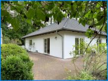 MAK Immobilien: Potsdam: Großes Grundstück allein nutzen oder Platz für ein zweites Haus! Haus kaufen 14480 Potsdam Bild klein