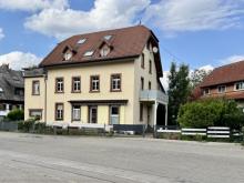 MFH mit Scheune in Zarten Haus kaufen 79199 Kirchzarten Bild klein