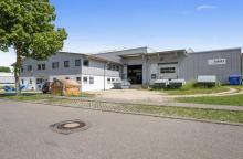 Moderne Gewerbeimmobilie mit Entwicklungspotenzial in Tuttlingen-Nendingen Gewerbe kaufen 78532 Tuttlingen Bild klein