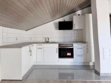 Modernisiertes Dachgeschoss mit Einbauküche-BITTE SCHRIFTLICH ANFRAGEN Wohnung mieten 79576 Weil am Rhein Bild klein
