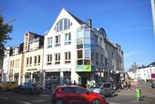 Montabaur, Büro-/Praxisräume mit Schlossblick *VIRTUELLE 360° BESICHTIGUNG AUF ANFRAGE* Gewerbe mieten 56410 Montabaur Bild klein