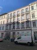 NEU-Sanierte DG 1-Zimmer mit Laminat und Wannenbad in zentraler Lage! Wohnung mieten 04177 Leipzig Bild klein
