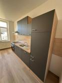 Neue Einbauküche! Große 3-Zimmer mit neuem Laminat und Wannenbad in guter Lage! Wohnung mieten 09125 Chemnitz Bild klein
