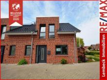 * Neuwertige DHH am Kanal * Haus kaufen 26871 Papenburg Bild klein