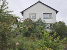 ObjNr:19384 - Freistehendes Zweifamilienhaus mit großem Garten Haus kaufen 66954 Pirmasens Bild klein